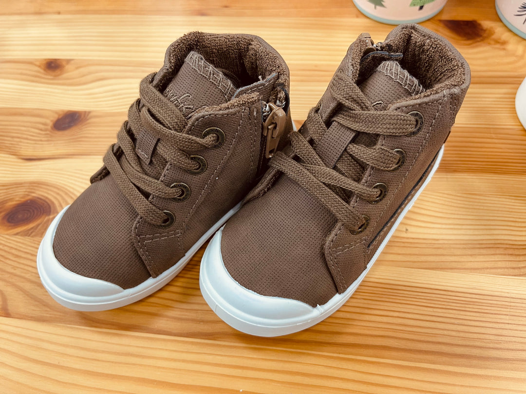Whiskey Barrel brown canvas shoe