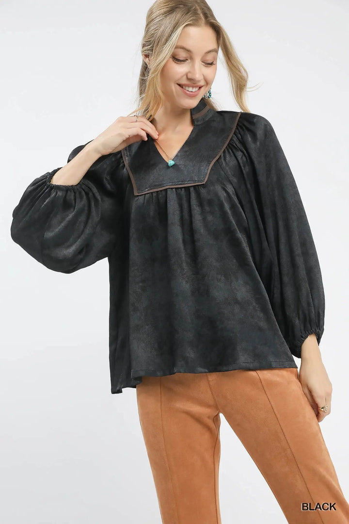 Crinkle Brocade Blouse- Black
