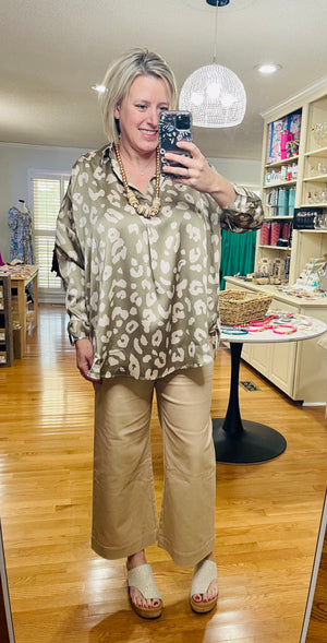 Oversized olive blouse with leopard print
