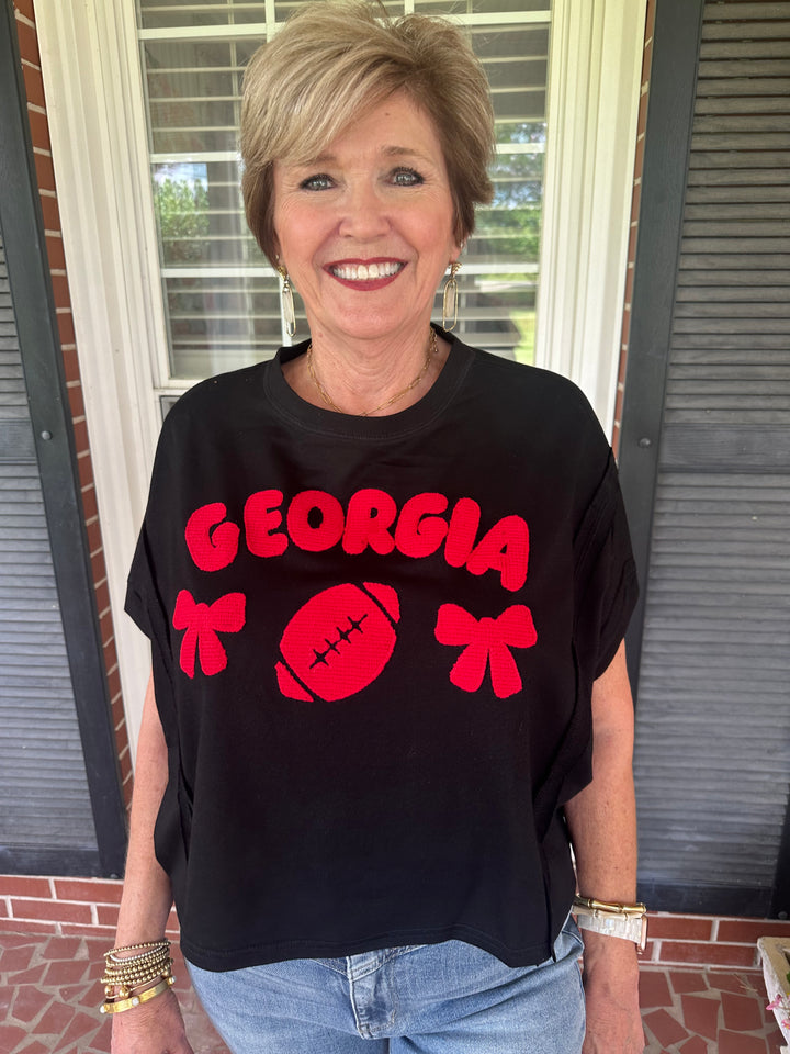 Between the Hedges Tee 🌹🏈
