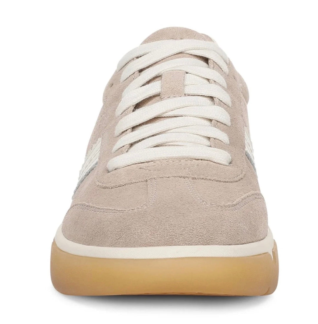 CITY WALK SNEAKER- LUCID BEIGE SUEDE