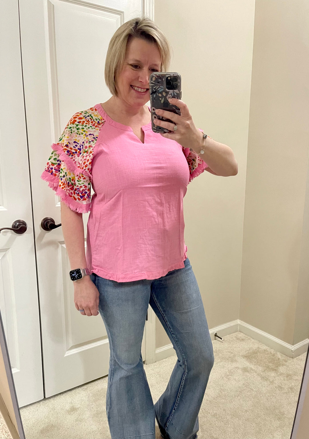 Multi color sleeve solid top-pink