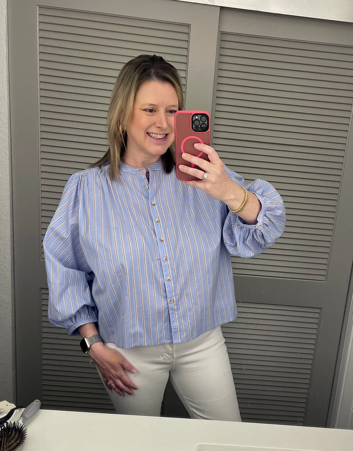 Cool and Chic in Frosty Blue