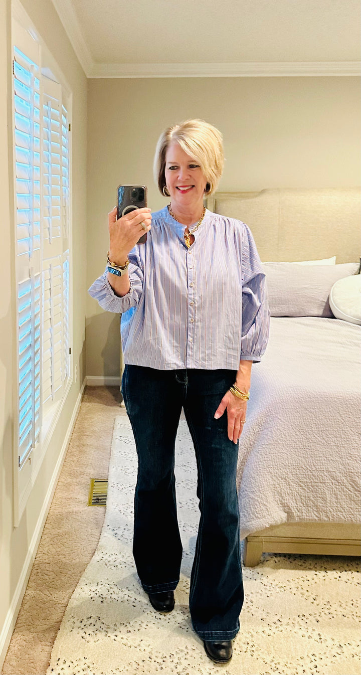 Cool and Chic in Frosty Blue