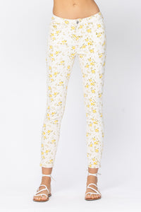 Judy Blue Floral crop pants