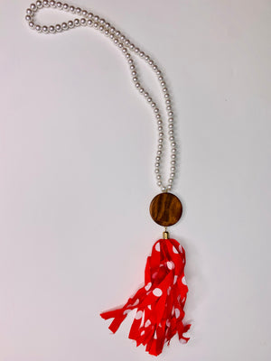 Tassel beaded necklace