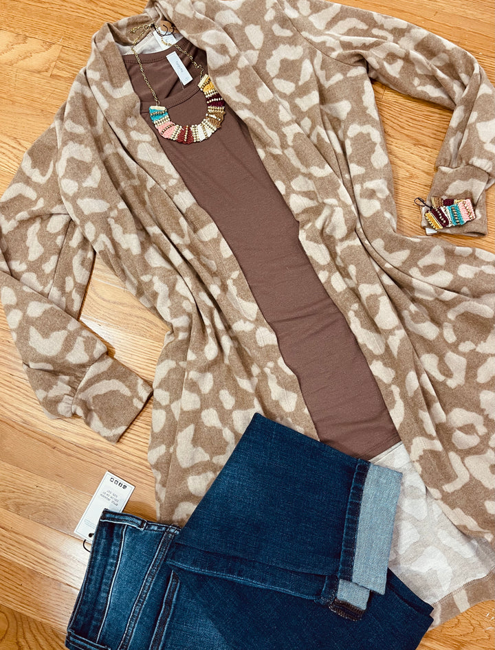 Soft and cozy Brown and taupe printed cardigan