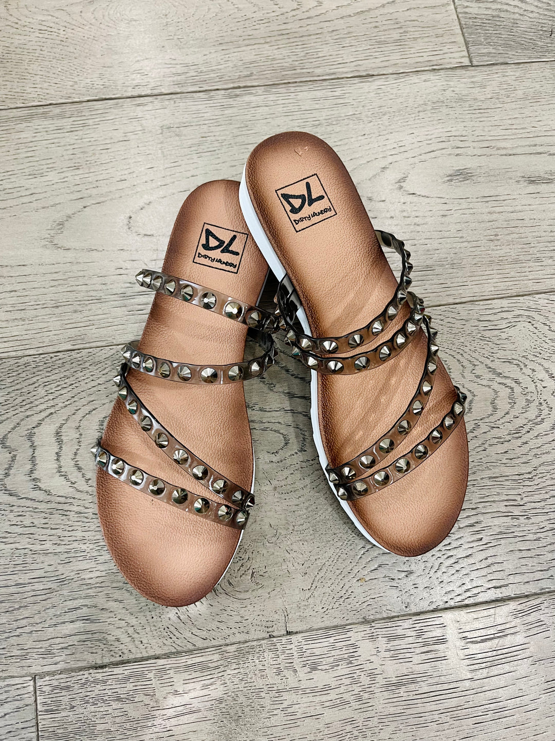 Dirty Laundry Coral reef sandal- pewter